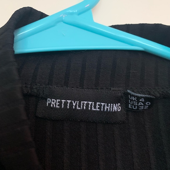 Ribbed black cropped turtle neck - Picture 2 of 2